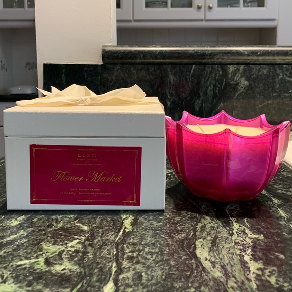 D.L. & Co. Flower Market Candle - Picture 1 of 5